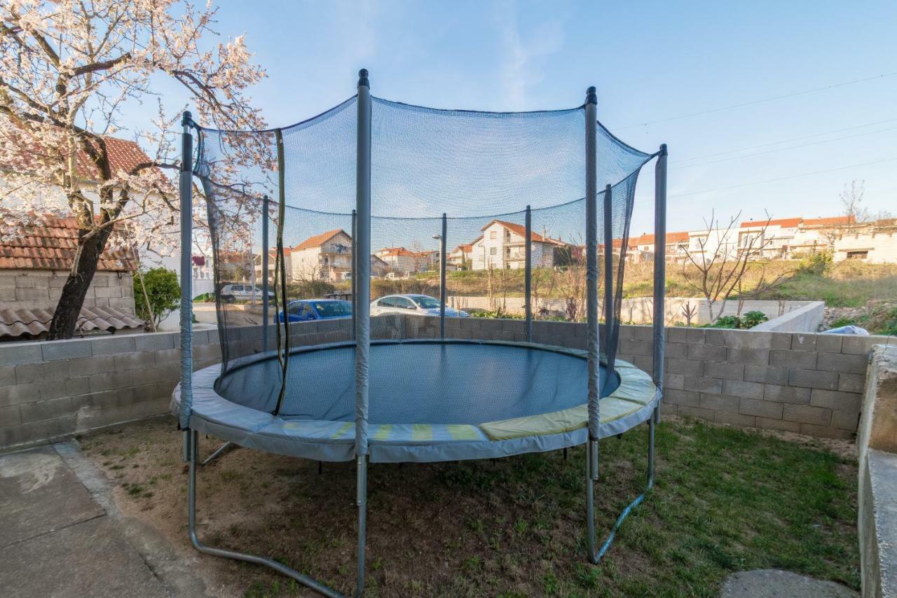 Apartment Kate'S Family Place Ζαντάρ Εξωτερικό φωτογραφία